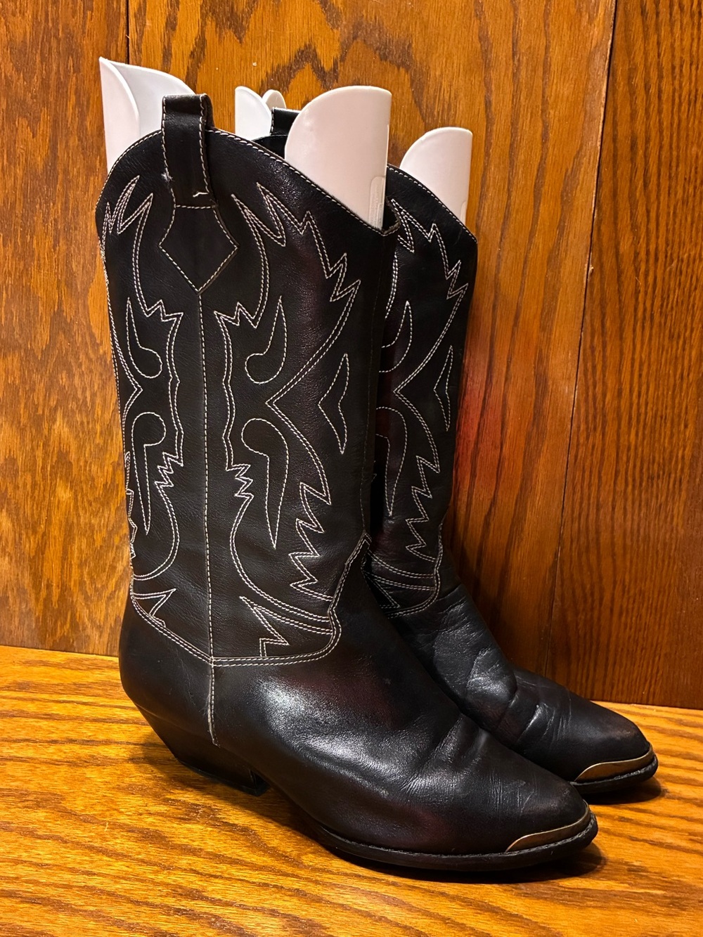 VTG 90s Chandlers Engraved Brass Toe Cap Black Leather Western Cowboy Boots 8.5
